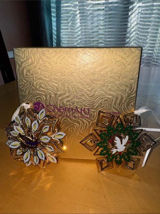 Chemart Other - 2 gold-finished decorative metal snowflake or floral ornaments made by ChemArt